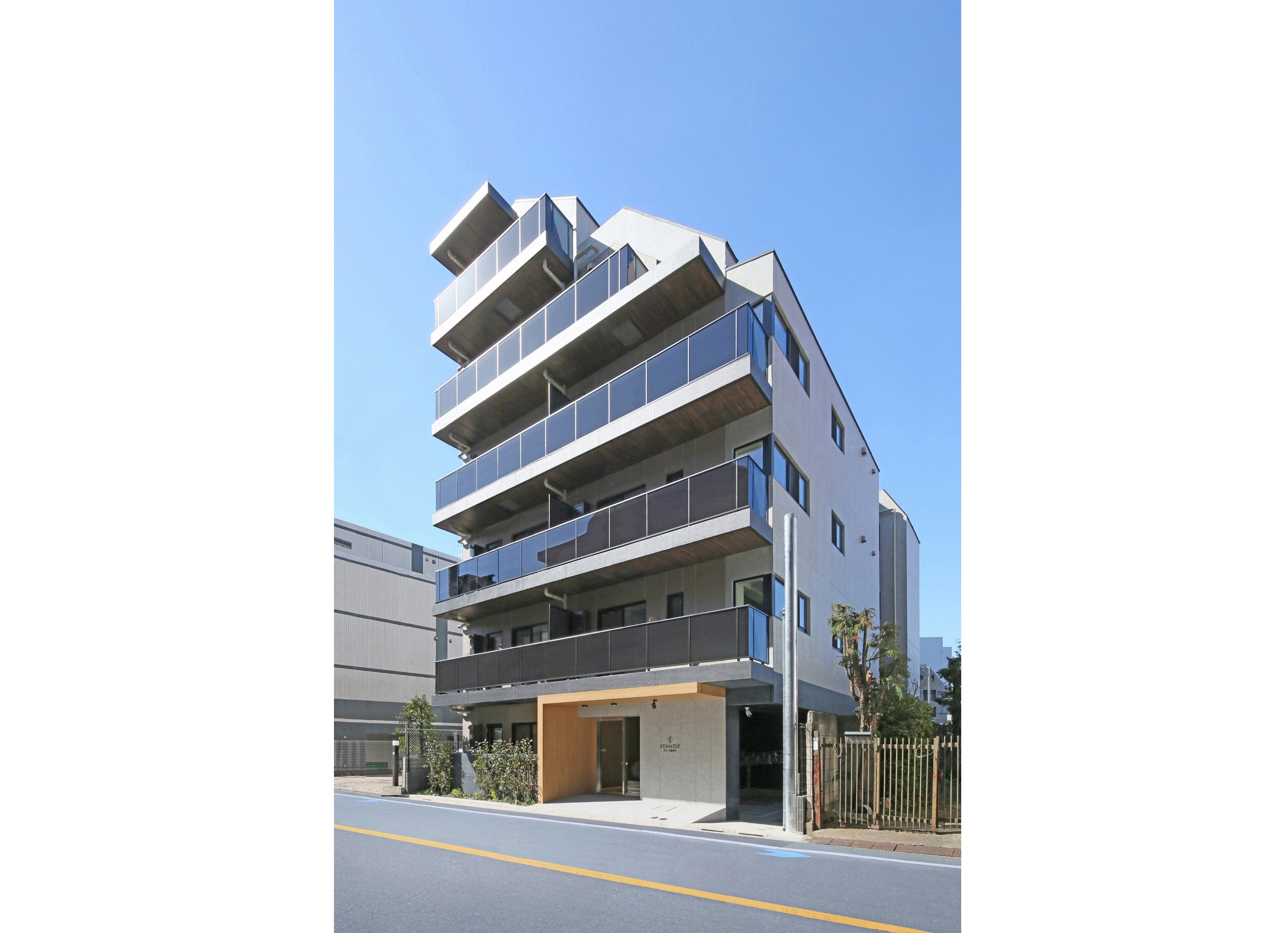 STANDZ高井戸(スタンズ高井戸)